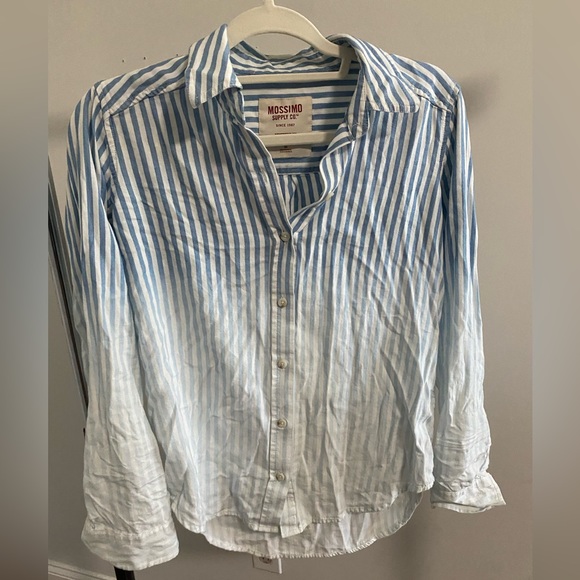 Target button up - Picture 2 of 4